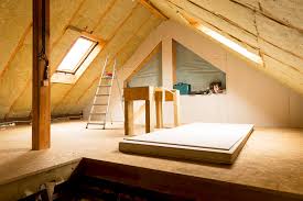 Best Attic Insulation Installation  in East Dubuque, IL